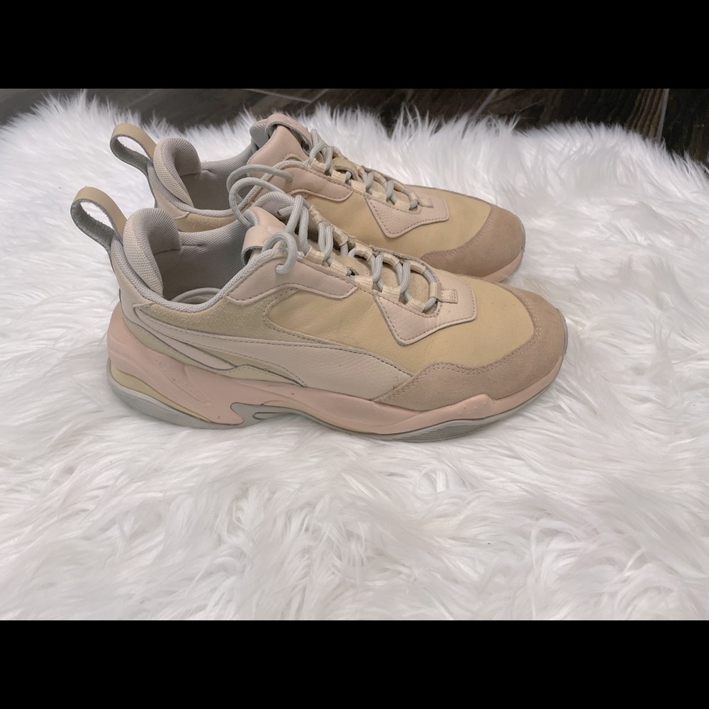 Puma women’s sneakers